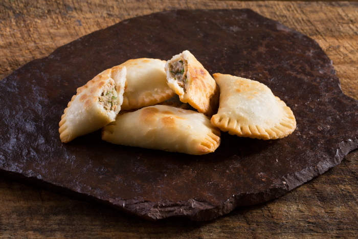 Empanadas fritas de atún aleta amarilla