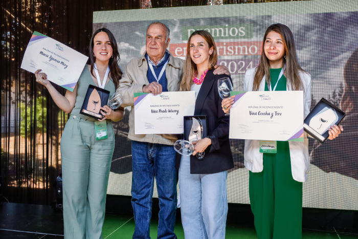 Viñas Concha y Toro y Prado ganan Premios Enoturismo Chile 2024