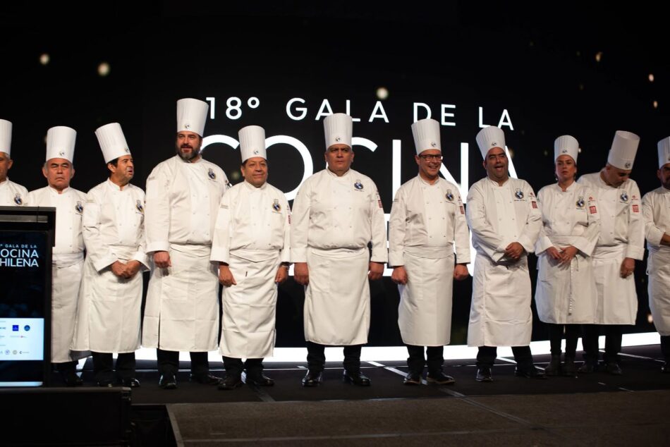 Les Toques Blanches celebró su XVIII Gala Anual homenajeando a la cocina chilena