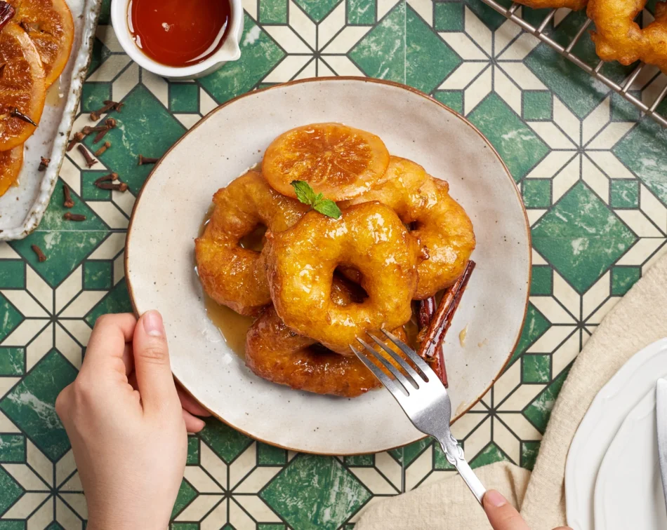 Los picarones: dulce tradicional chileno muy consumido durante el invierno