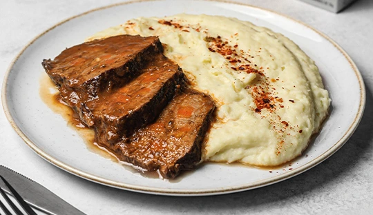 4 de julio se celebra el Día de la Carne Mechada en Chile