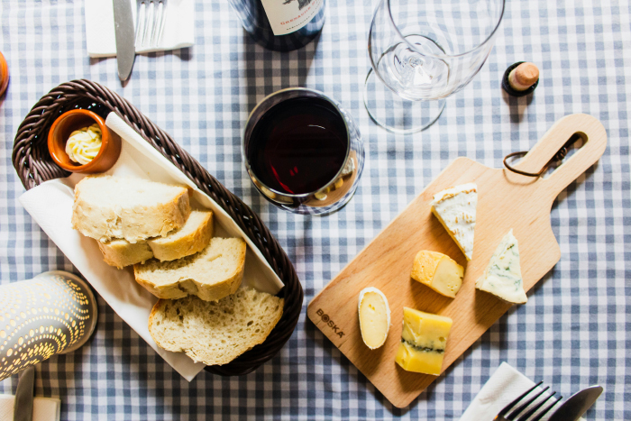 Cada 25 de julio se celebra el Día Internacional del Vino y el Queso