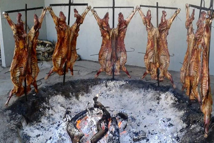 Cordero al Palo Chile: Reconocido en el Top 30 Mundial según la Guía Taste Atlas
