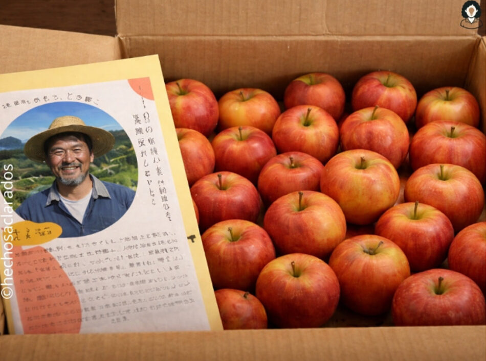 En Japón, las cajas de frutas y verduras llevan la foto del agricultor para honrar su labor